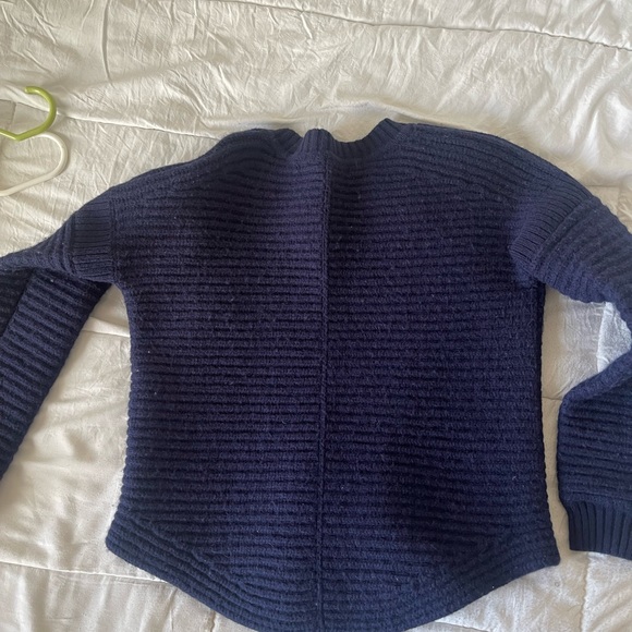 max studio blue ribbed thick cropped sweater - Picture 2 of 5